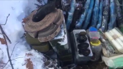 Kulp'ta 2 Ton 800 Kilogram Patlayıcı Ele Geçirildi