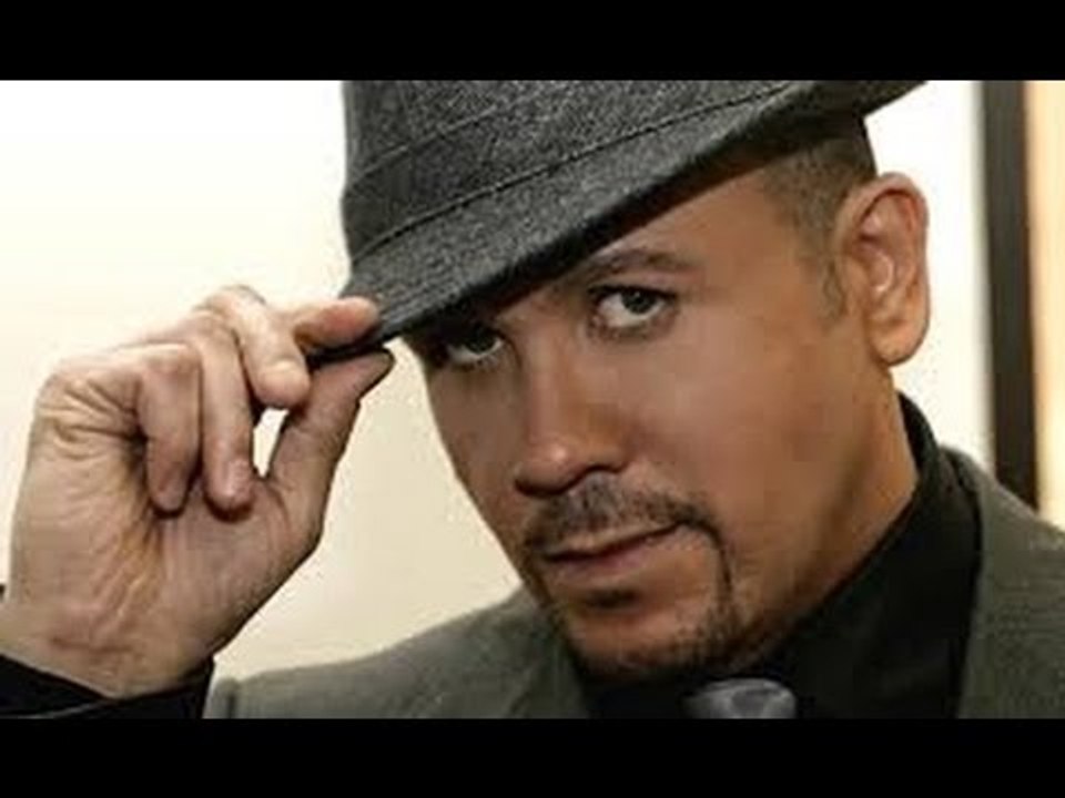 برنامج عُقد النجوم - حلقة المطرب هشام عباس ويكشف عن كل الاسرار والعُقد في حياته الشخصية