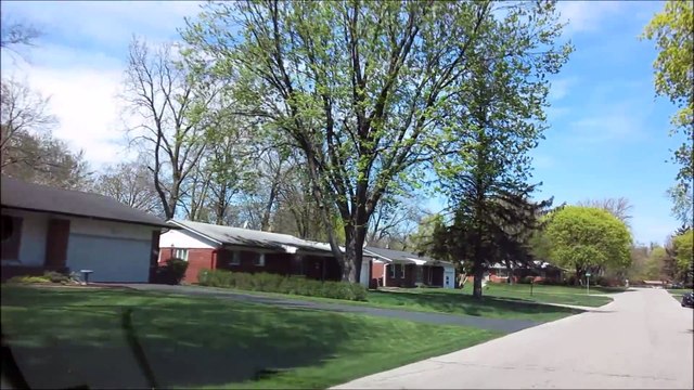 DETROIT SUBURB OF SOUTHFIELD MI GAS STATION VISIT