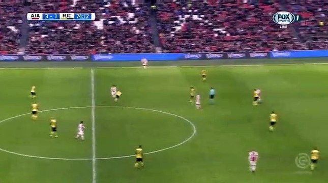 Donny van de Beek Goal HD - Ajax	4-1	Roda 26.11.2017