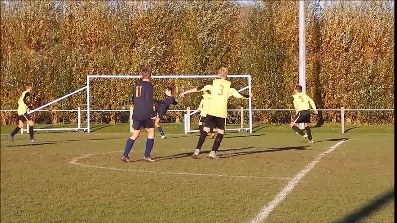 U16 vs Barlin  le 1er but d'Ellie