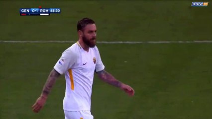 Daniele De Rossi enchaîne une gifle, une simulation et un carton rouge...