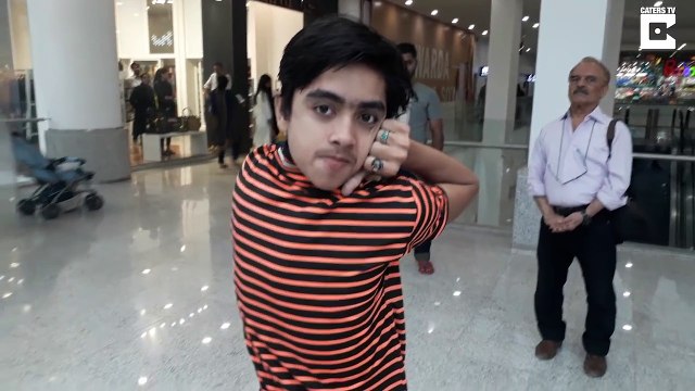 Nestvaran snimak iz Pakistana: Dečak okreće glavu naopako