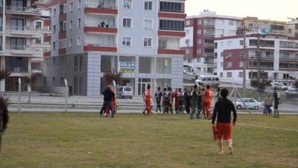 İzmir'de Masterler Maçında Kavga Çıktı