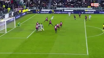 Mehdi Benatia Goal HD - Juventus	3-0	Crotone 26.11.2017