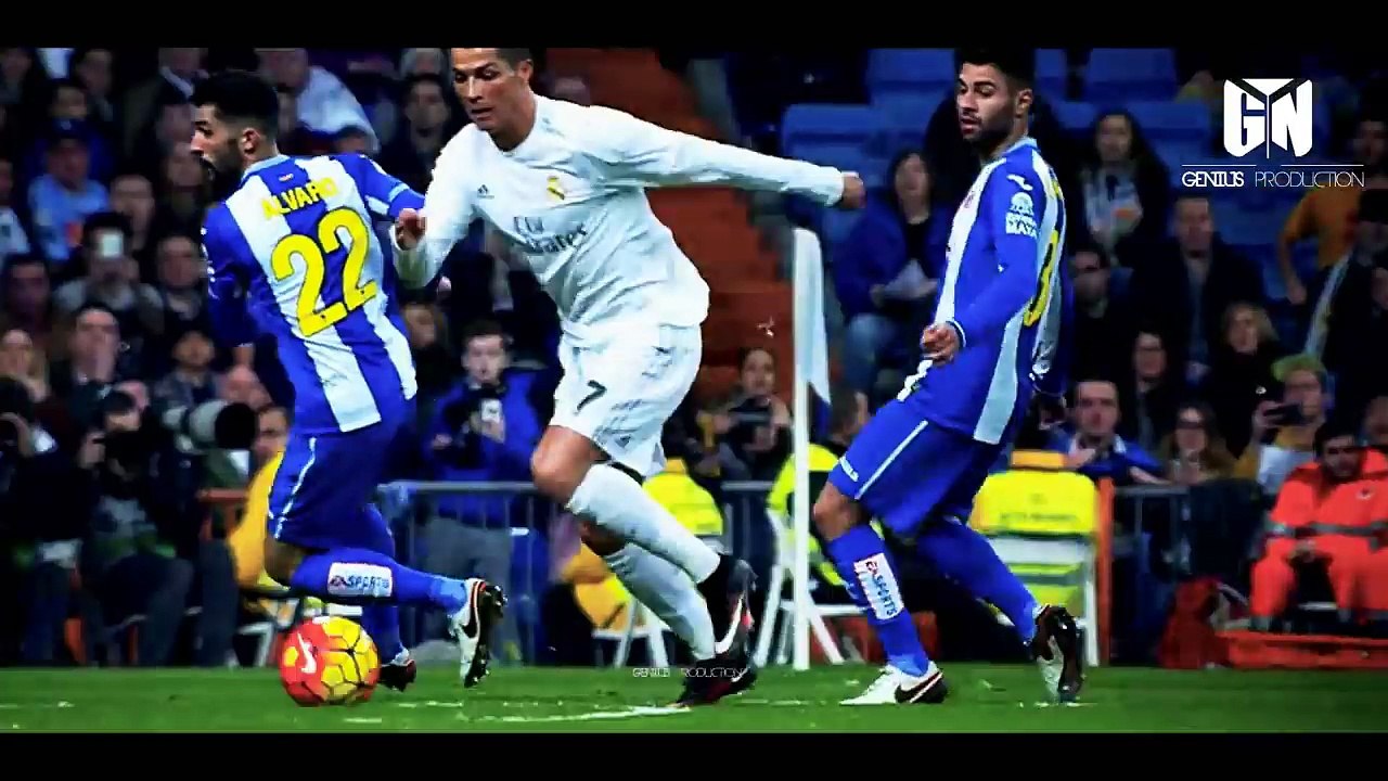 10 Magical Solo Goals Ever Scored By Cristiano Ronaldo