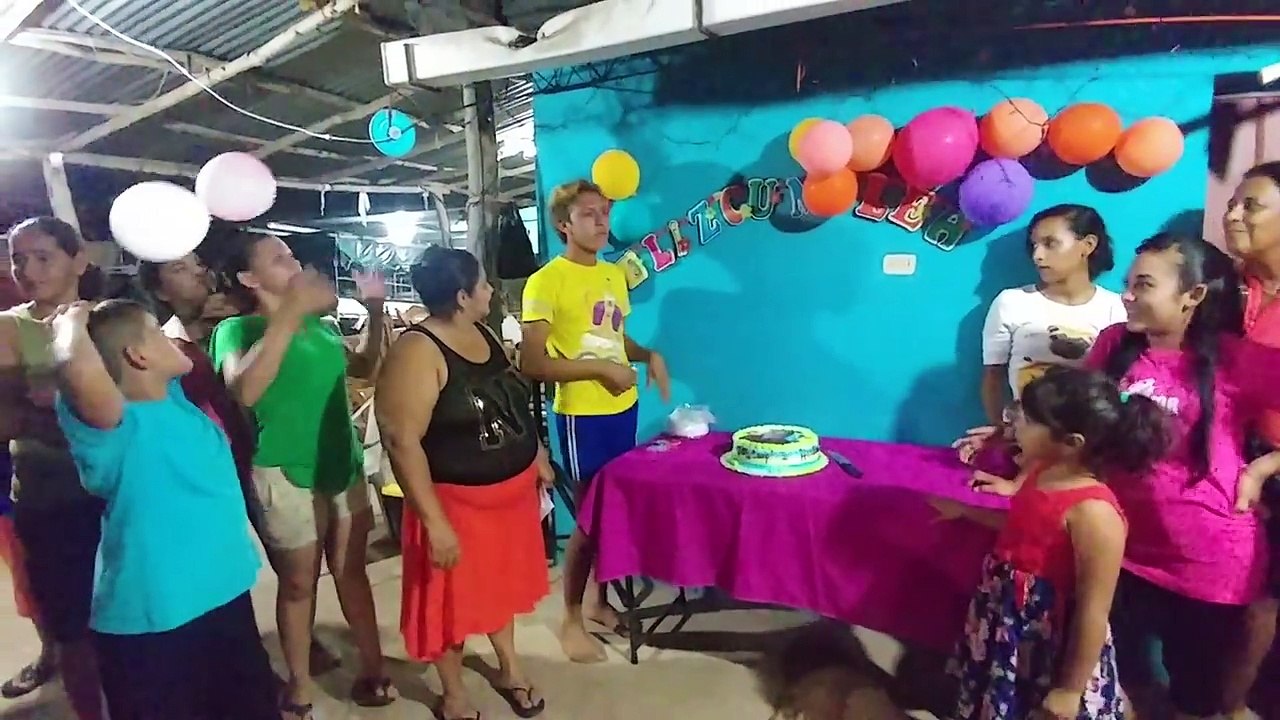 Chicky embarazada? Feliz cumpleaños Herlin Gonzalo y Kike