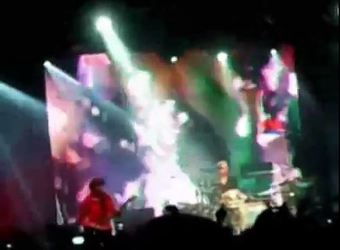 Muse - Supermassive Black Hole, HSBC Brasil, São Paulo, Brazil 7/31/2008