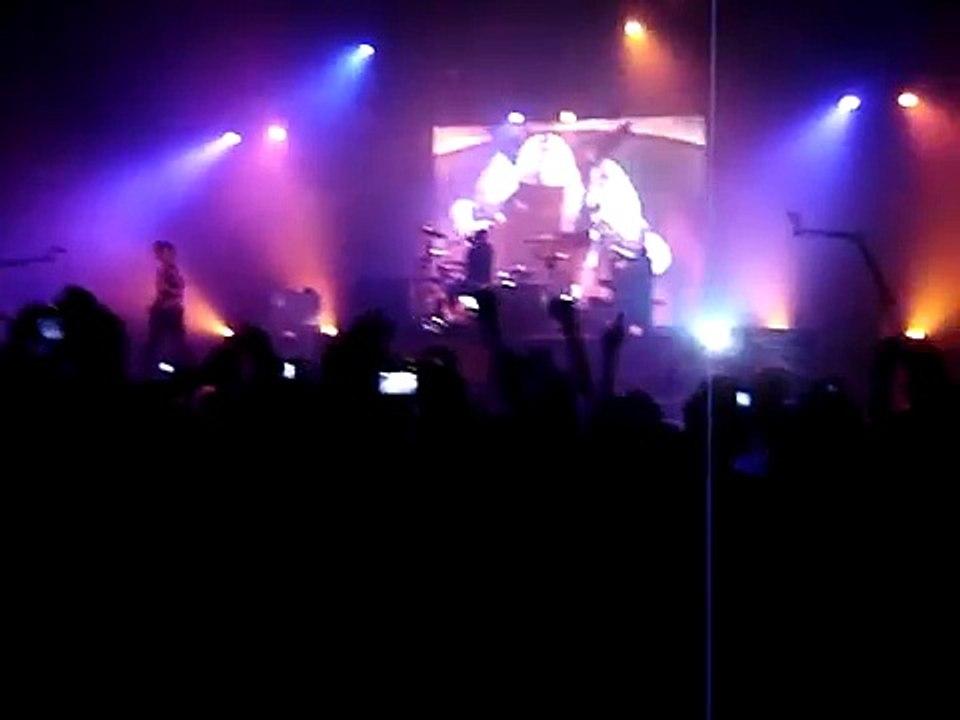 Muse - Supermassive Black Hole, Vivo Rio, Rio de Janeiro, Brazil  7/30/2008