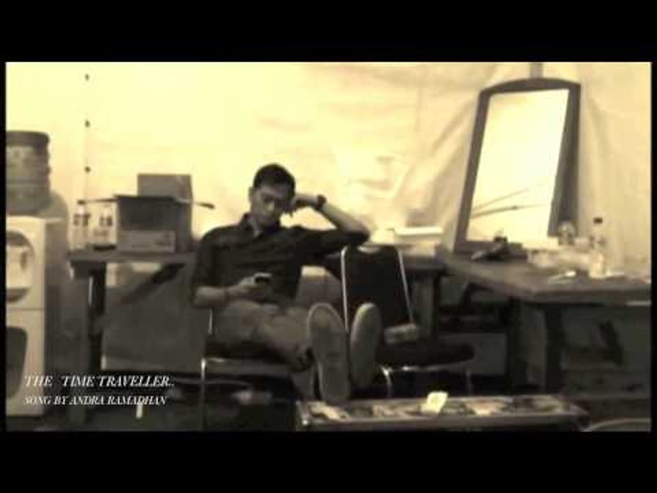 Andra And The Backbone - The Time Traveller