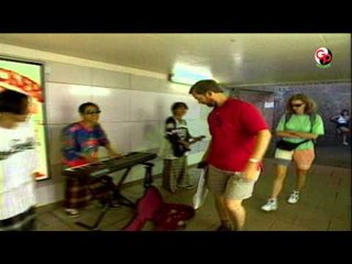 Ouw   - FIVE MINUTES