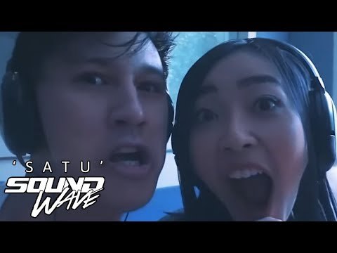 SOUNDWAVE - SATU [Official Lyric Video]