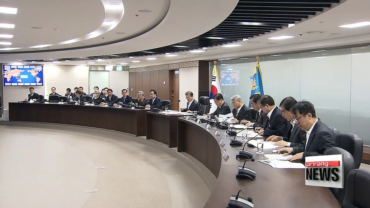 Moon, Trump, Abe condemn N. Korea's missile test; Moon warns N. Korea "Behave, or else"