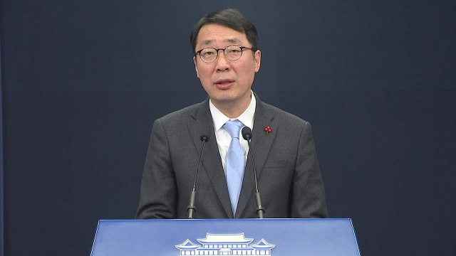 문재인 대통령, 日 아베 총리와 통화…北 도발 논의 / YTN