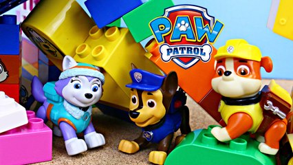 Paw patrol chase ve peppa pig lego
