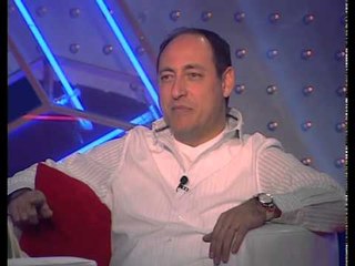 عقد النجوم # المنتج خالد حلمى : أنا عندى الكثير من العقد وما يجذبنى فى المرأة  الذكاء