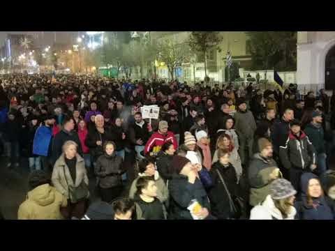 Thousands March Through Bucharest to Protest Against Planned Judicial Reform
