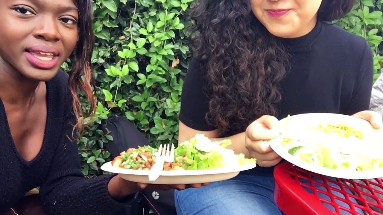 Friends Try Khloé Kardashian’s Diet For A Week