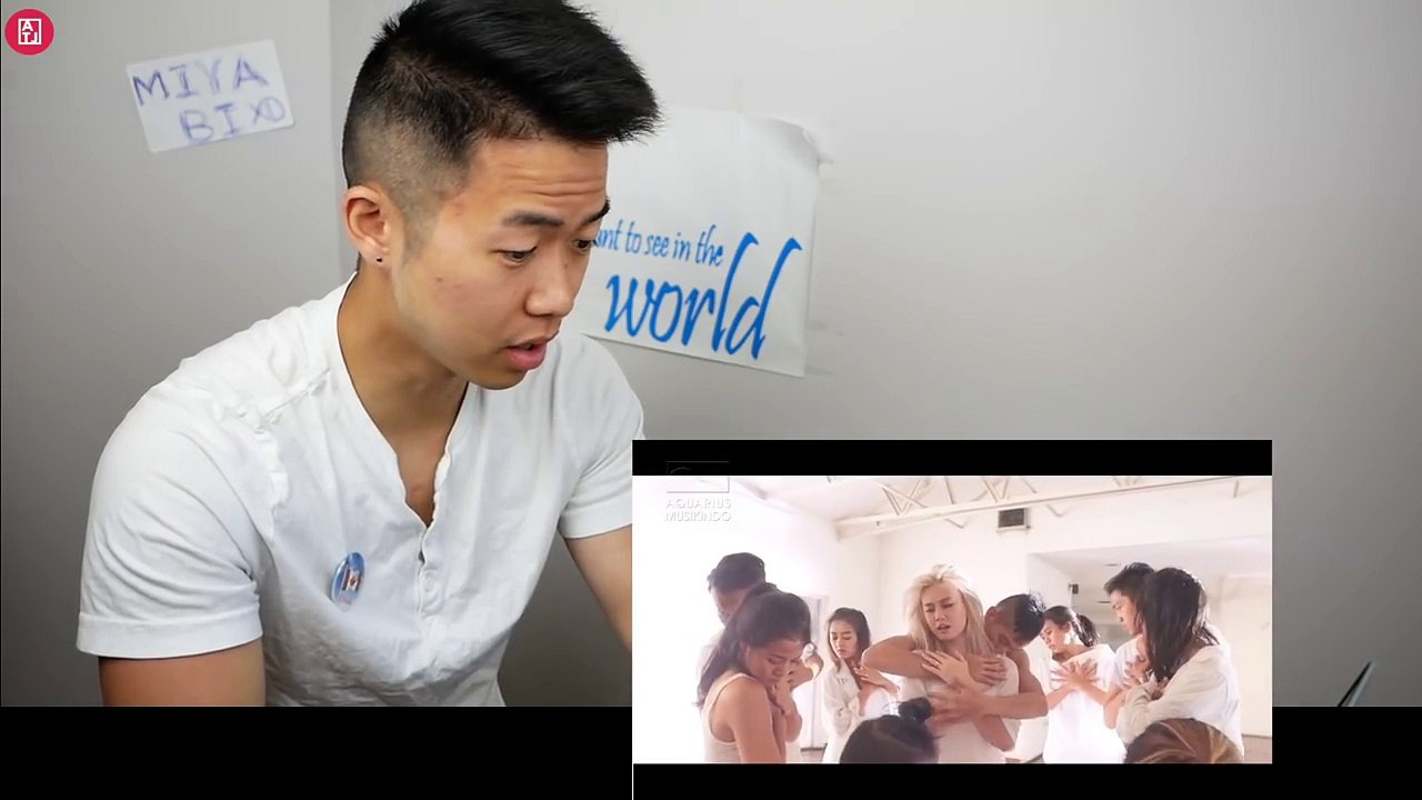 【HOLLY】Japanese React To Agnez mo Sebuah rasa