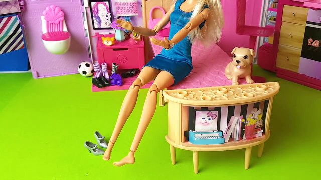 Rodzinka Barbie sprzeczki koleżanek zabawki bajki dla dzieci