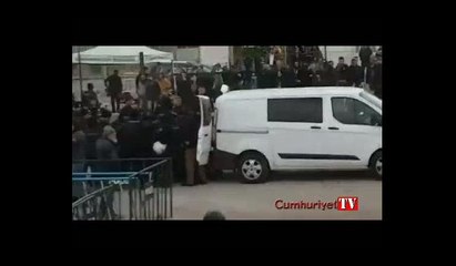 'Nuriye Semih Yalnız Değildir' diyenlere biber gazlı müdahale