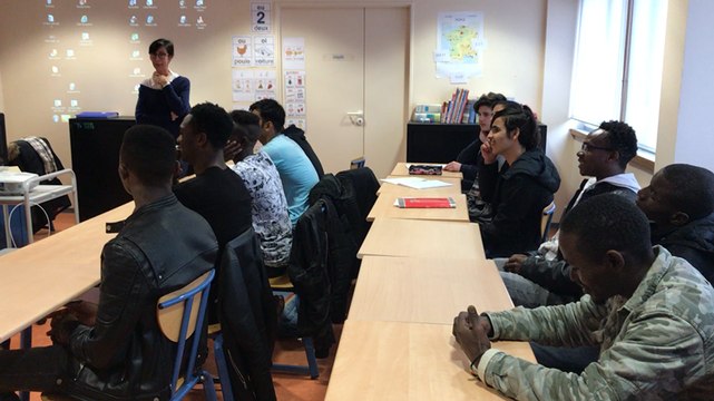 Le recteur visite une classe de mineurs isolés étrangers à Nantes