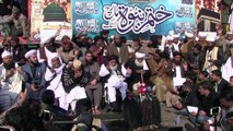 Lider islamita pede fim dos protestos no Paquistão