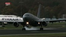 Cologne : Deux avions dérapent sur la piste à cause du vent, les images impressionnantes (Vidéo)