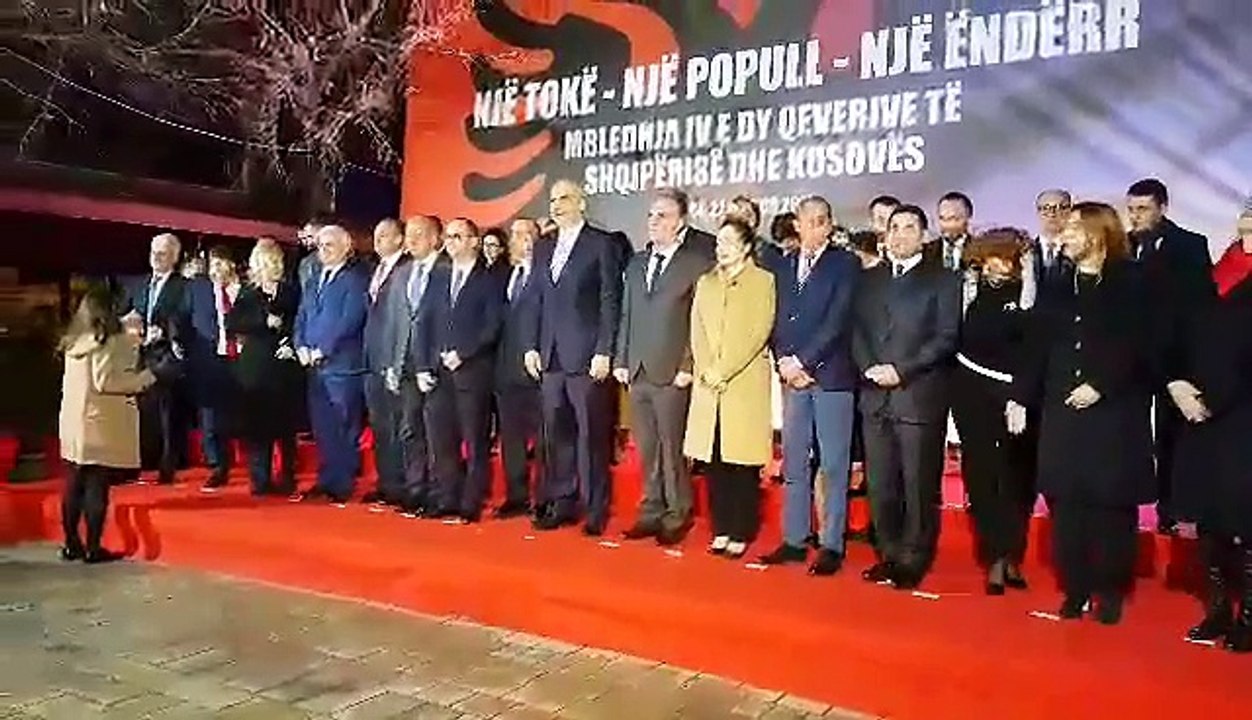 Qeverite shqiptare