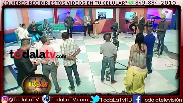 Envían a la justicia a cinco miembros de la DNCD, tras allanar local-El Show Del Medio Día-Video