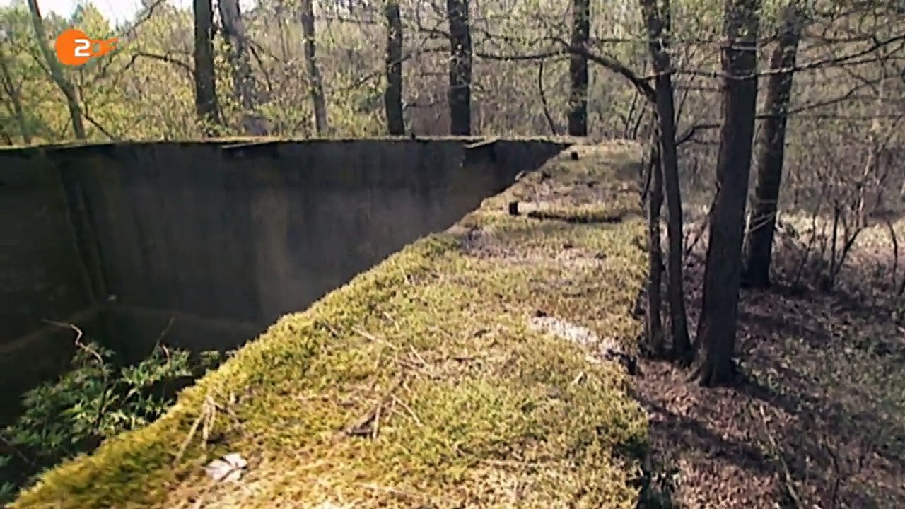 ZDF - Die Suche nach Hitlers Atombombe [[Dokumentation]]