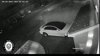 Keyless car stolen using a radio repeater
