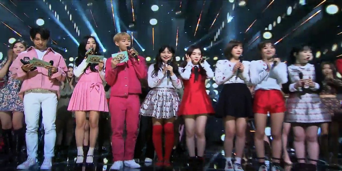 Red Velvet 레드벨벳 Rookie