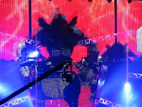 Muse - Supermassive Black Hole, Babie Doły, Open'er Festival, Gdynia, Poland 6/30/2007