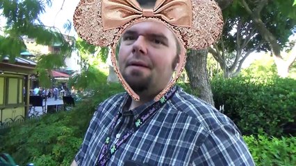 SURPRISE VACATION ! || Disneyland Family Vlog 