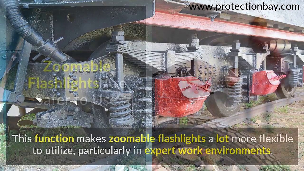 3 Benefits of a Zoomable Flashlight | 500/1200 Lumen LED Zoomable Flashlight