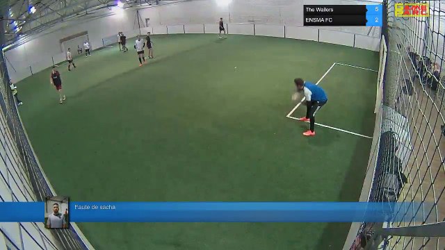 Faute de sacha - The Wailers Vs ENSMA FC - 27/11/17 21:00 - LIGUE 1 - Poitiers Game Parc