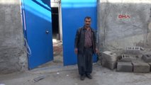 Adana At Yarışı Oynarken Eşine Yakalanan Çiftçi, Yanlış Otomobilli Çalıştırıp Evine Gitti