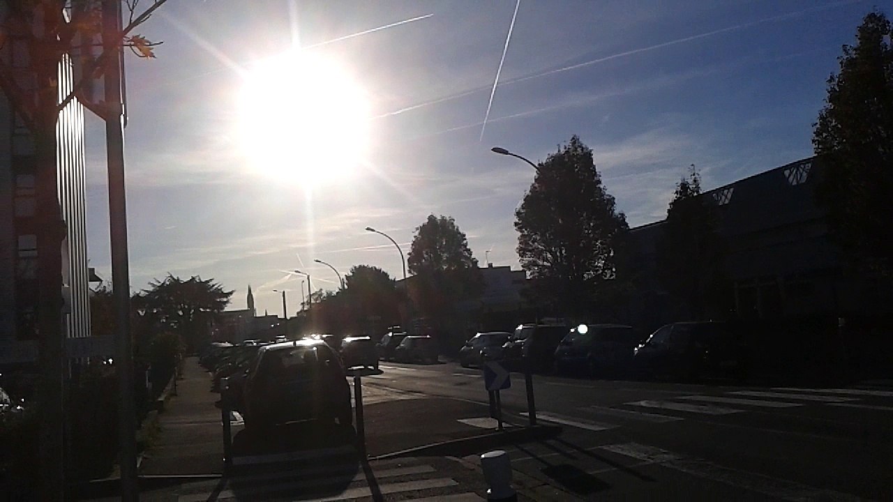Chemtrails Angers - 14 novembre 2017 - 15h31