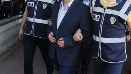 Zarrab Davasına Sahte Delil Götüren Biri CHP'li Eski Vekil, İki Kişi Hakkında Yakalama Kararı
