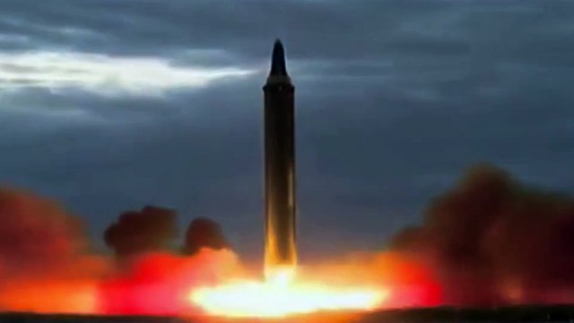 Corea del Norte lanza con éxito un nuevo misil balístico