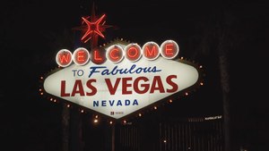 A Living Postcard From the Las Vegas Welcome Sign