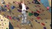A 10 ans elle grimpe ce mur d'escalade plus vite que Spiderman !