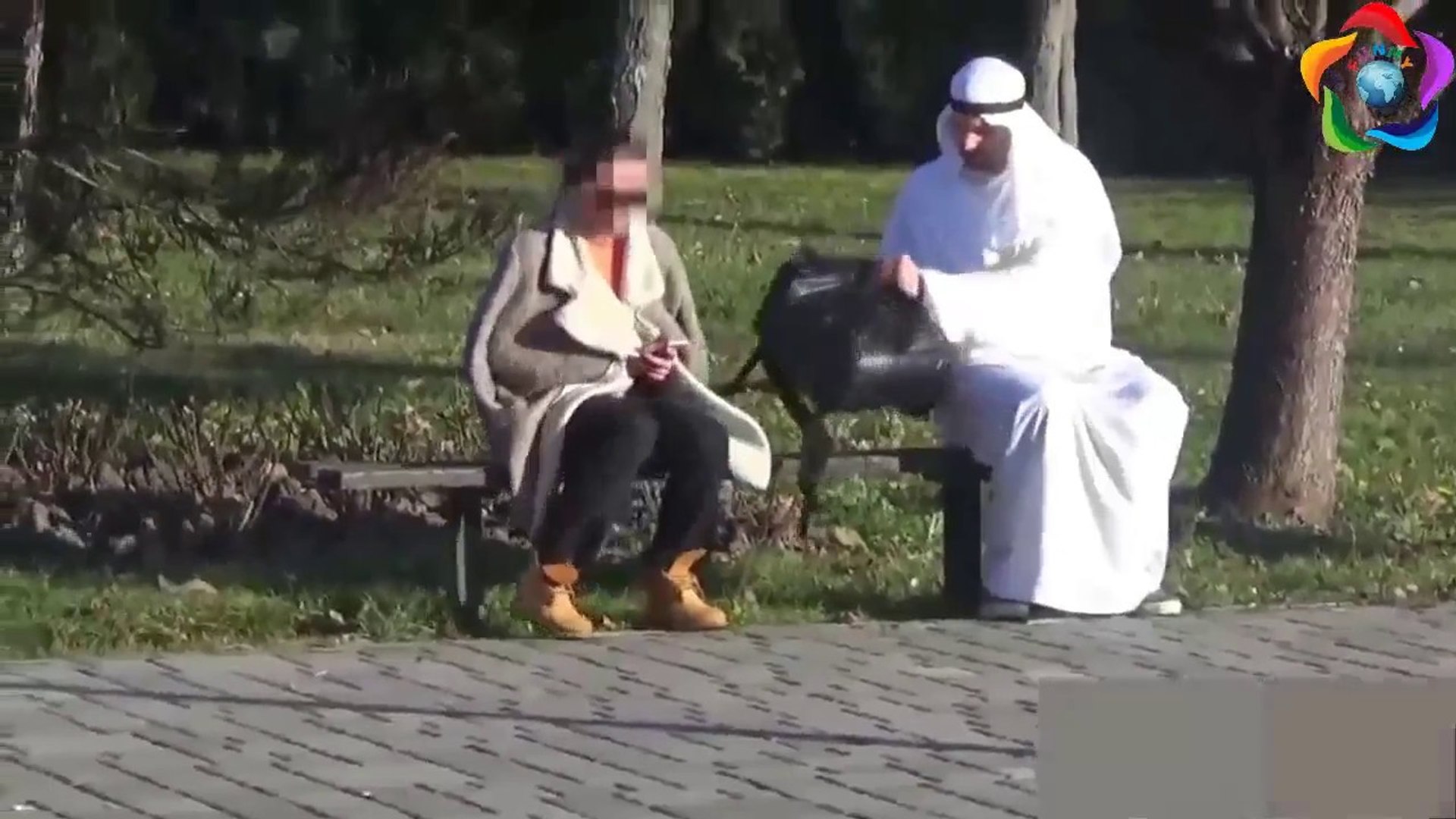 Funny Arab Public Bomb Scare Prank videos Compilation - Public backpack bomb  prank - video Dailymotion