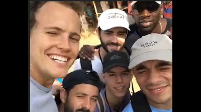 Omar Sy, Jérôme Jarre, DJ Snake au Bangladesh pour soutenir les Rohingyas