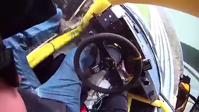 Enorme carambolage sur le circuit du Nürburgring Allemagne