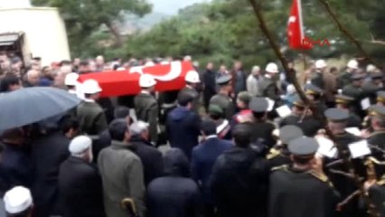 Adana Şehidini Uğurladı