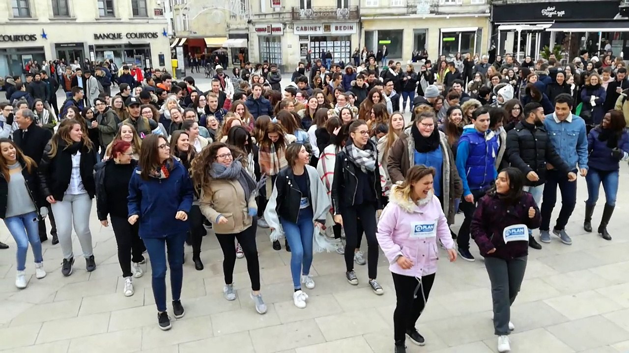 Libourne : des lycées se mobilisent pour les droits de l'enfant