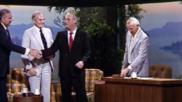 Rodney Dangerfield Has Carson Hysterical Laughing (1980)