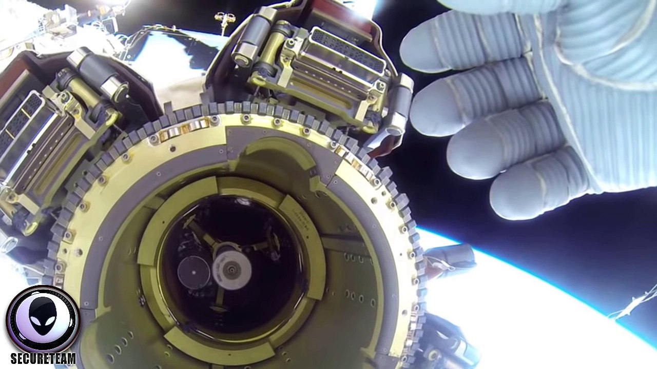 ASTRONAUT BUSTED Trying To Hide UFOs Near ISS! 1_14_17